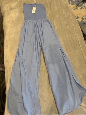 WAPG we’re all pretty girls nwt Strapless medium Wide-Leg Jumpsuit Blue